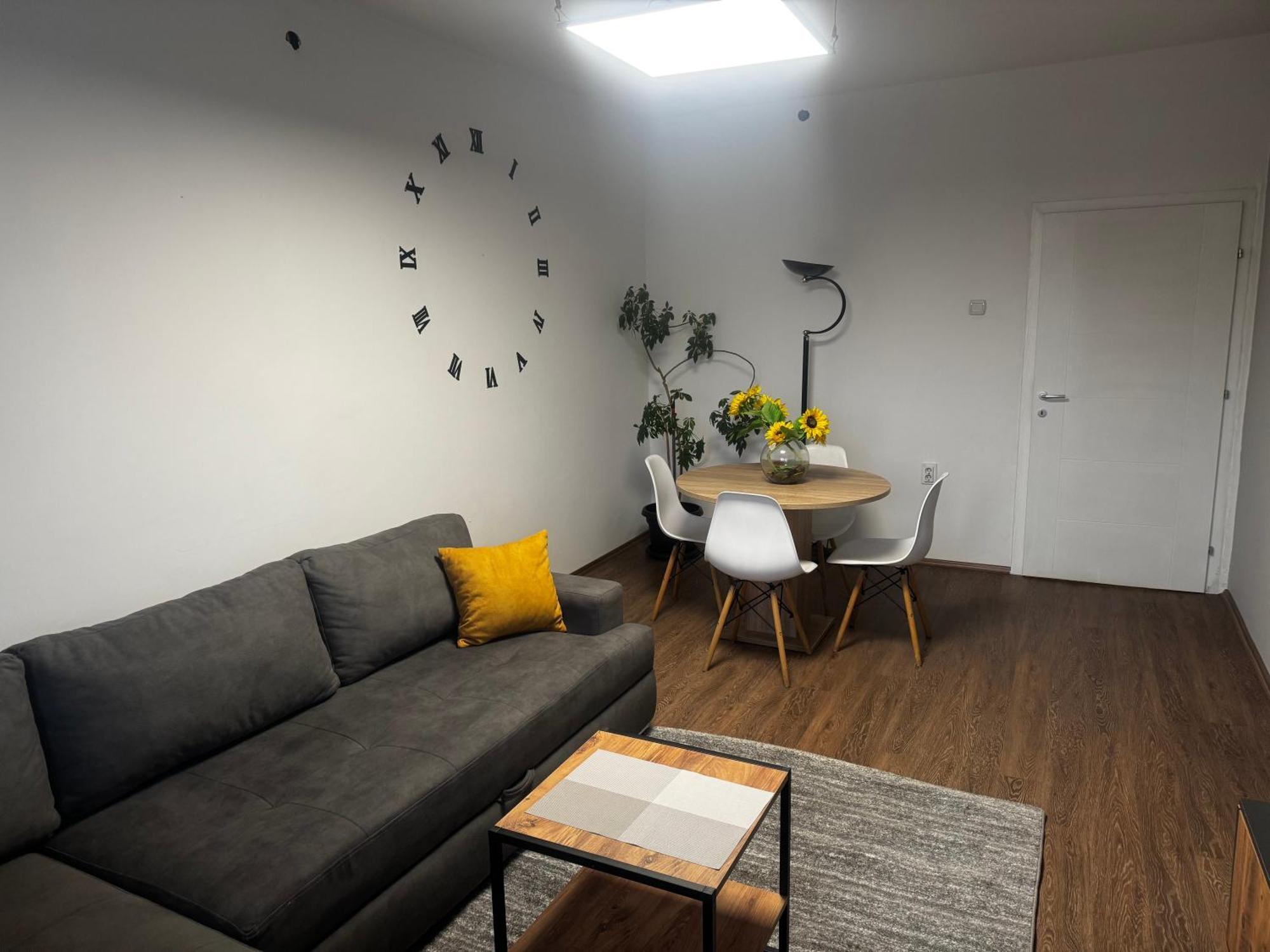 Center Apartments Szkopje Kültér fotó